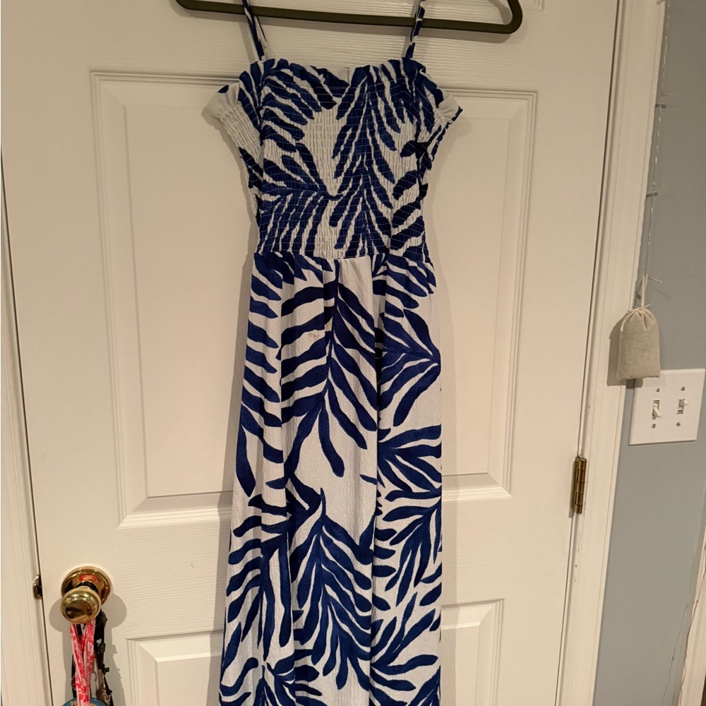 H&M Blue and White Patterned Dress